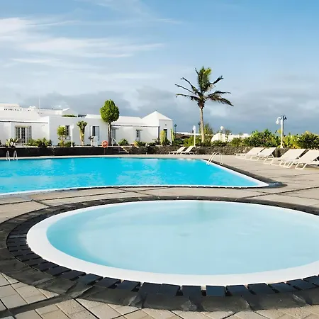 1 - Caleta Campos * Ариа